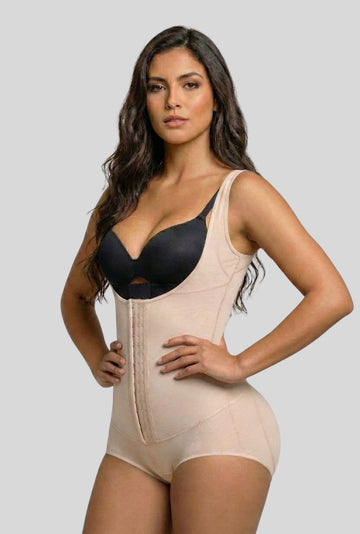 Body de niño con realce de glúteos